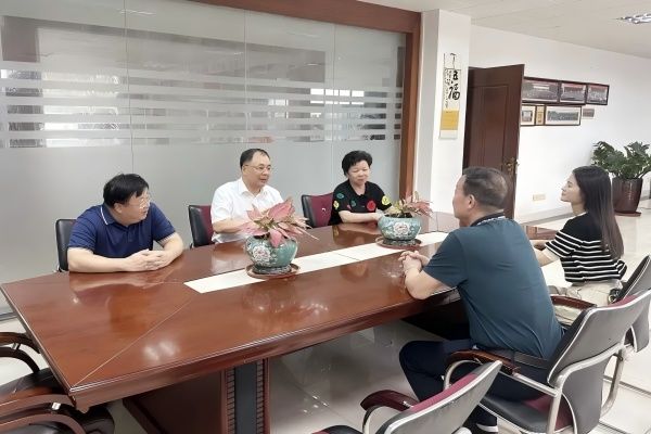 市政協(xié)副主席率隊走訪宏達(dá)機械制造（河源）有限公司